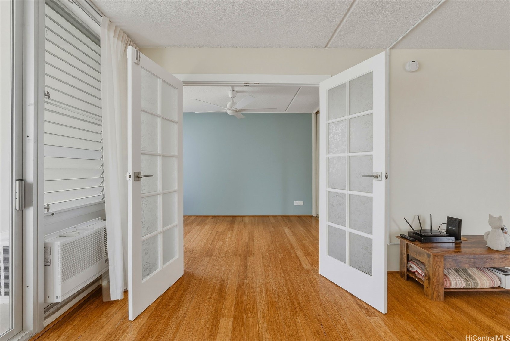 1717 Ala Wai Boulevard 1210