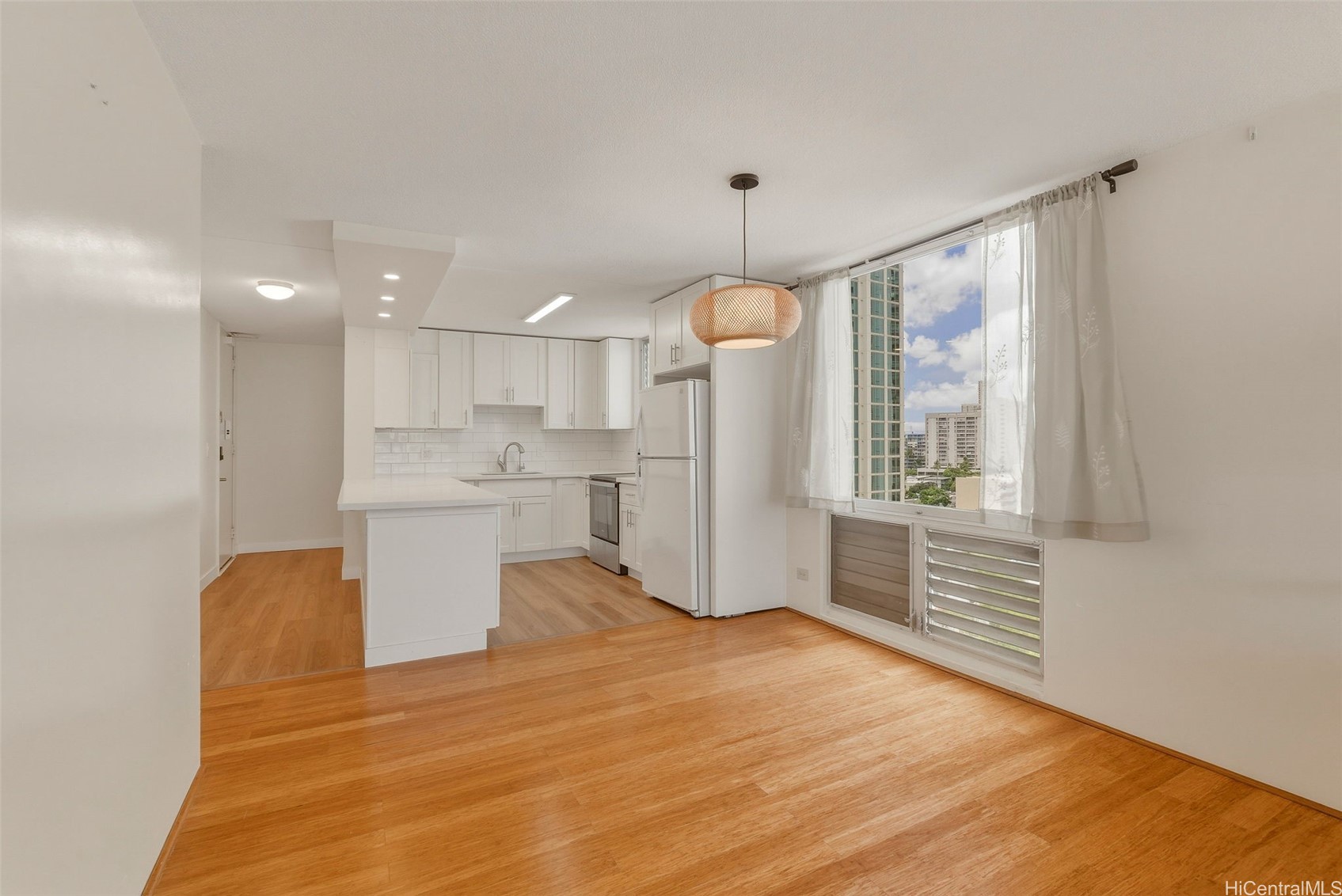 1717 Ala Wai Boulevard 1210