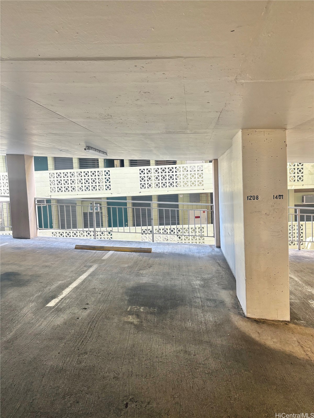 2415 Ala Wai Boulevard 1208