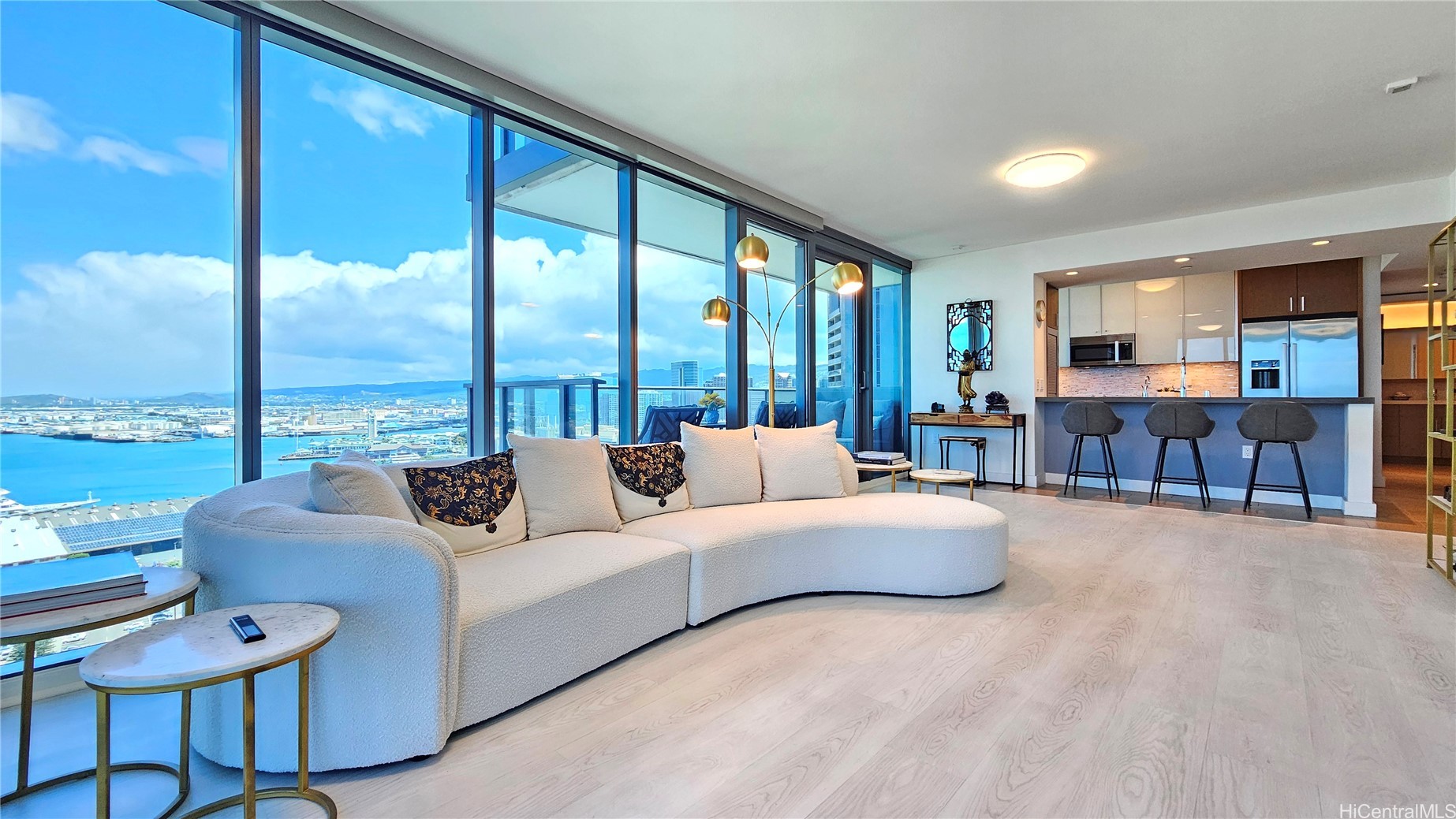 600 Ala Moana Boulevard 2502