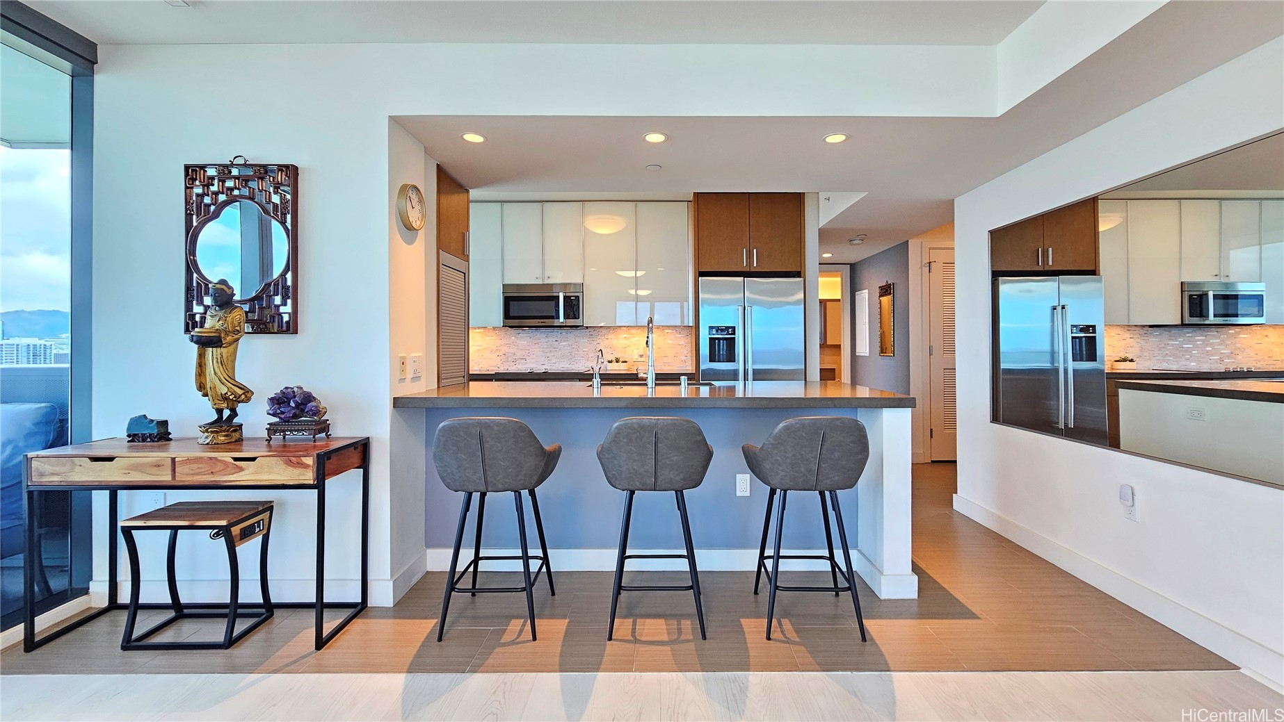 600 Ala Moana Boulevard 2502