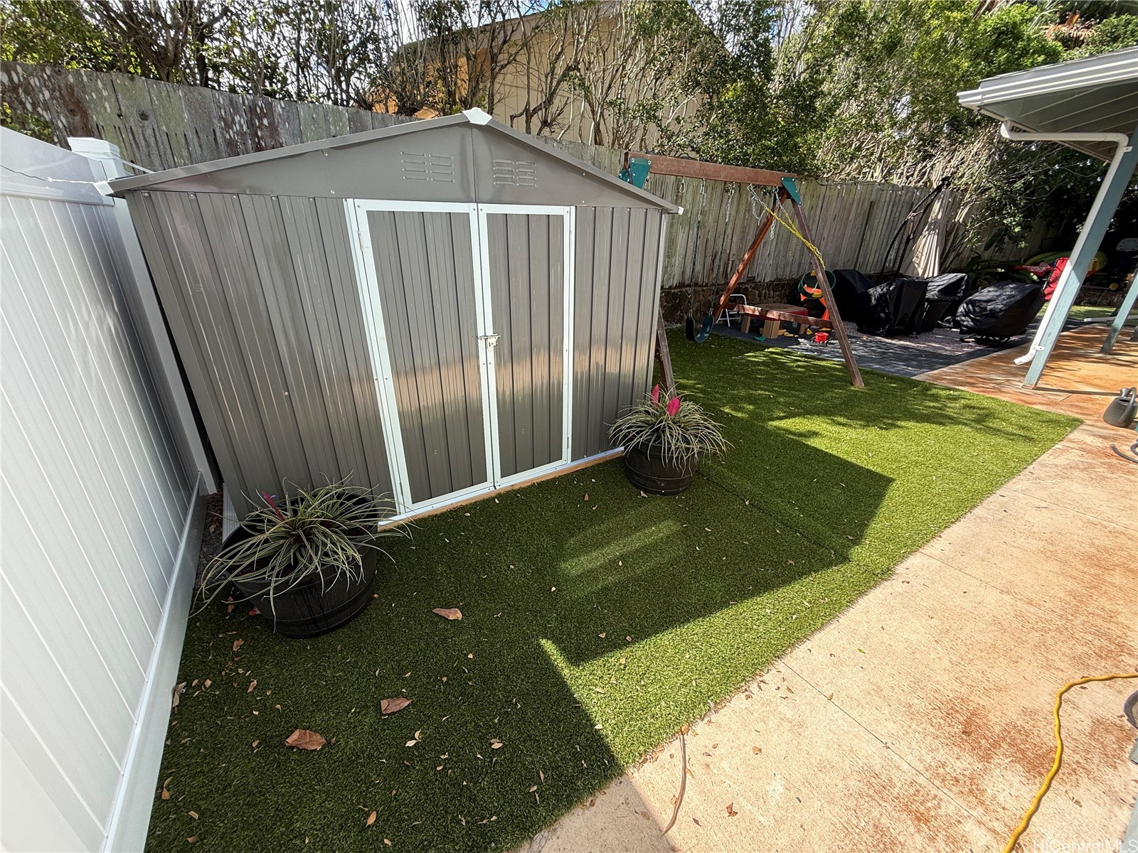 1268 Ulupii Street