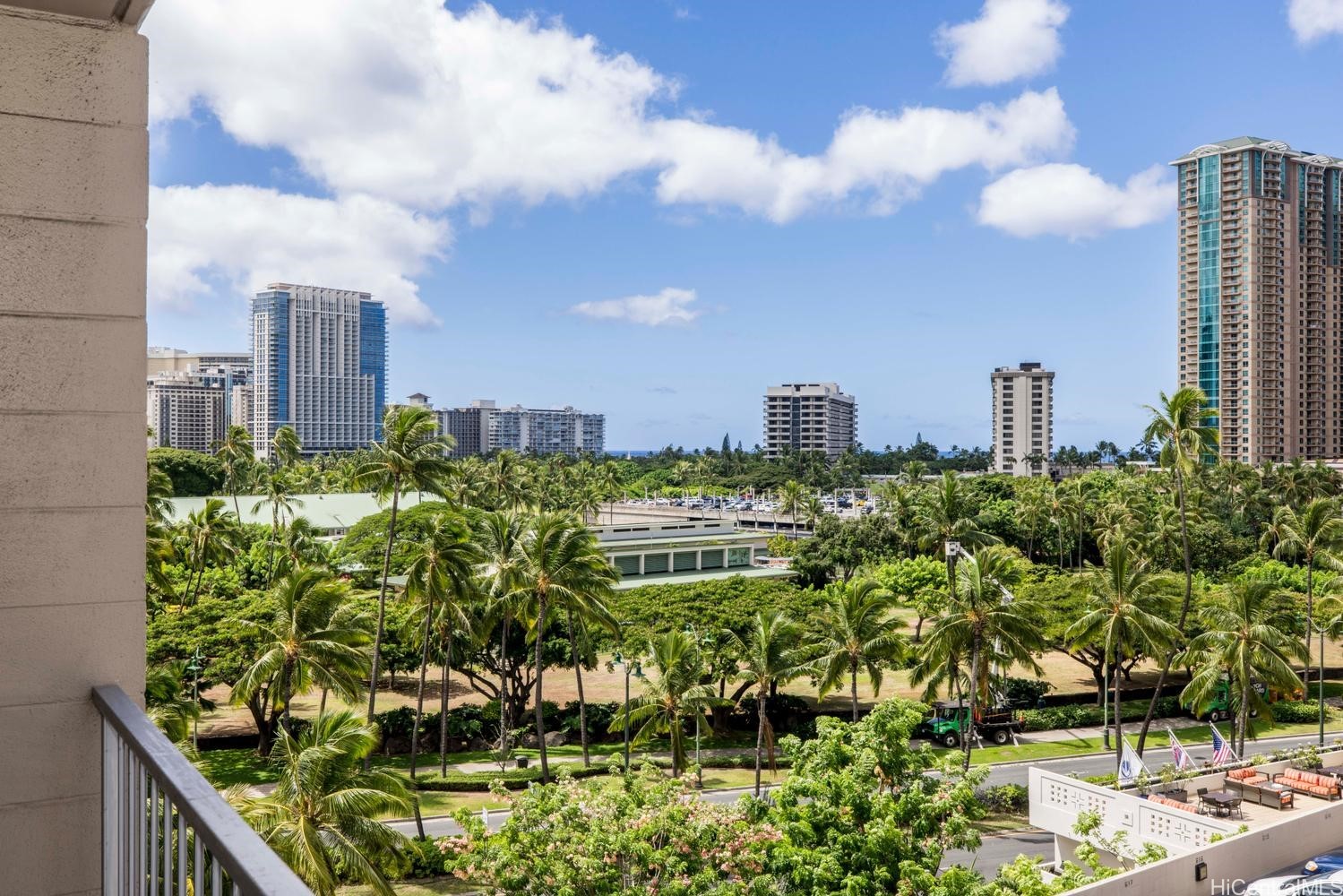 1925 Kalakaua Avenue 903