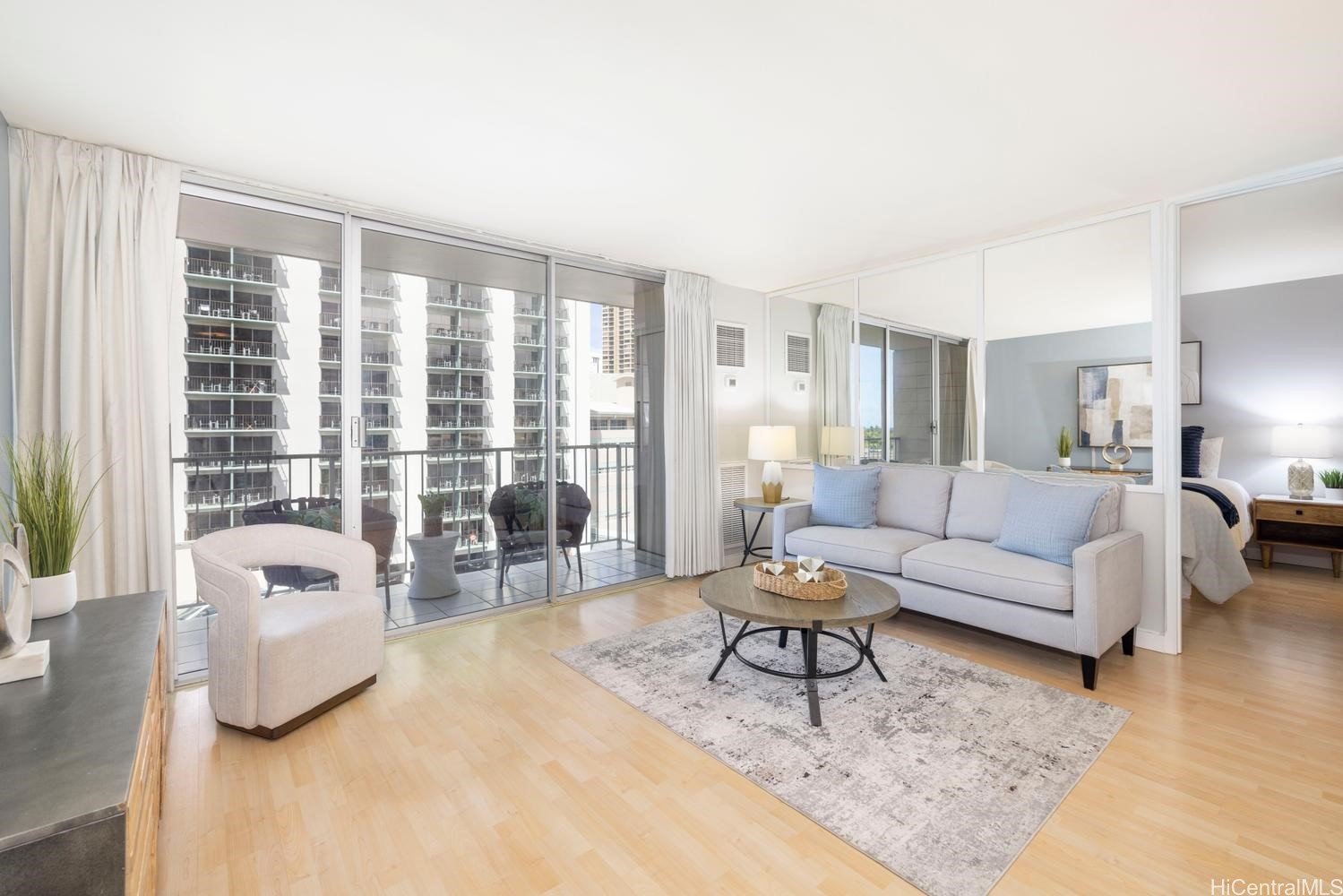 1925 Kalakaua Avenue 903