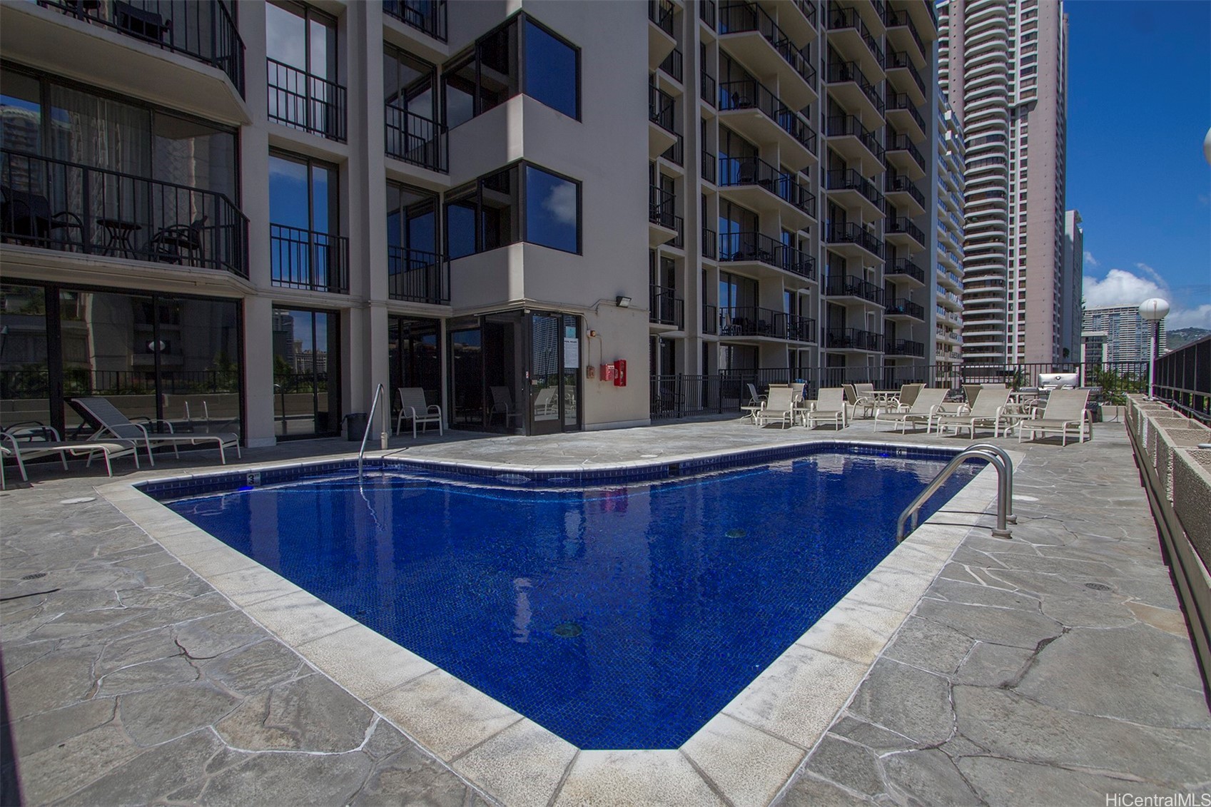 1850 Ala Moana Boulevard 920