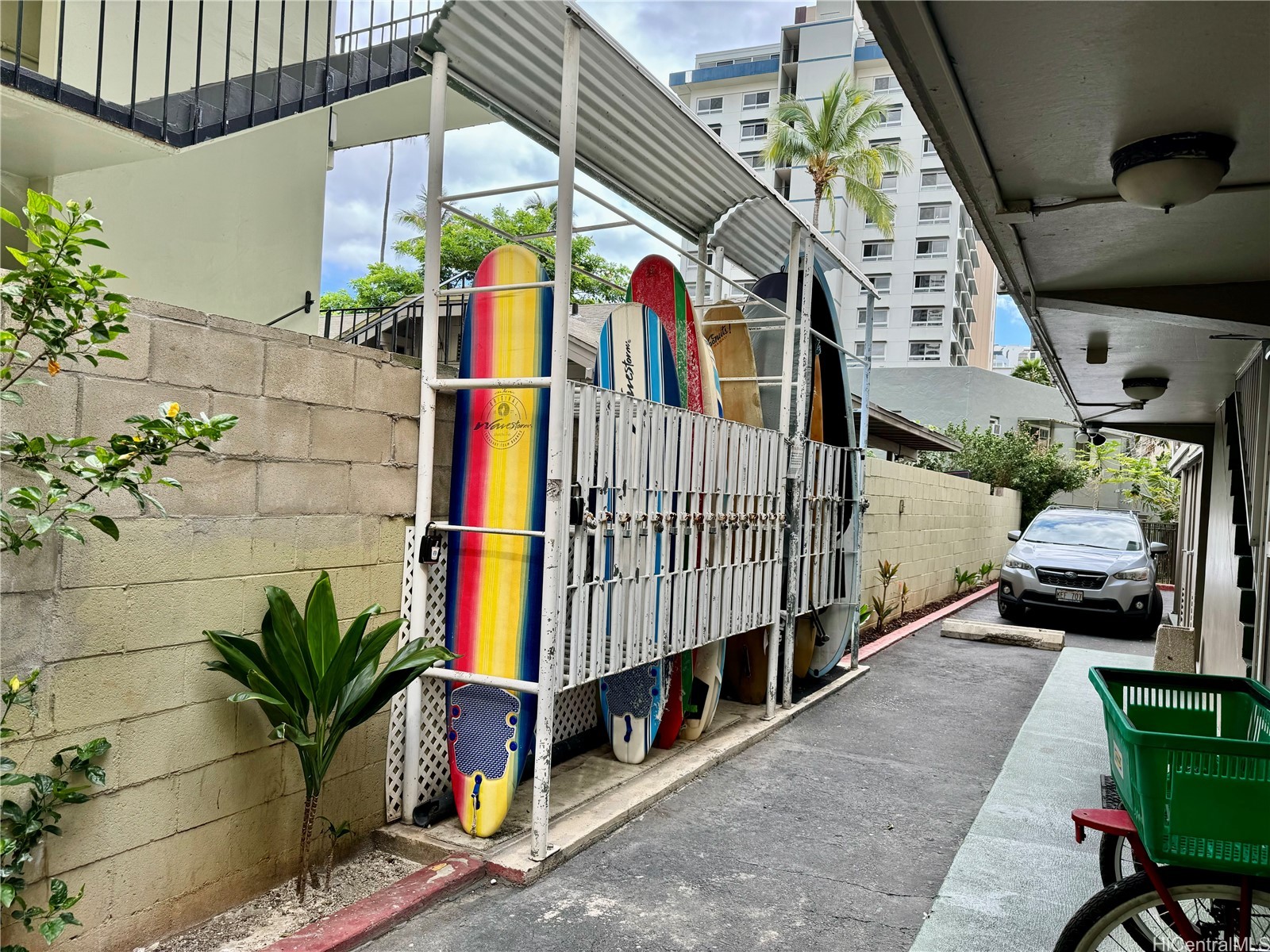 2442 Tusitala Street 105