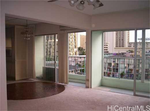 222 Kaiulani Avenue PH2