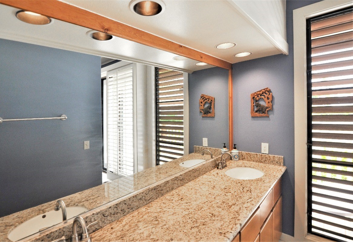 2253 Poipu Rd Unit: 212