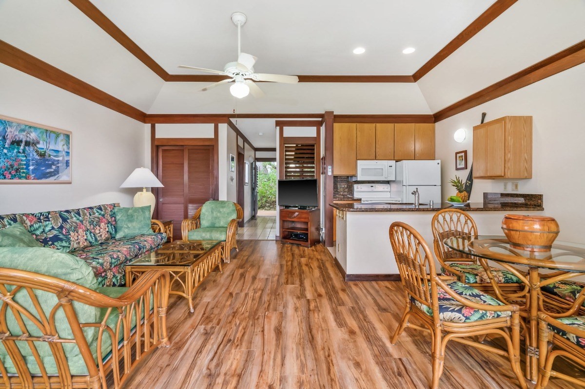 2253 Poipu Rd Unit: 88