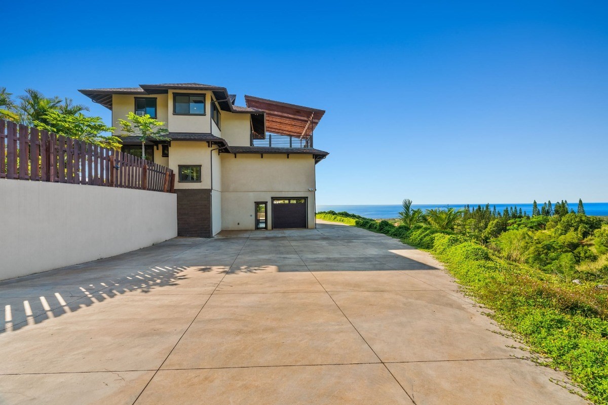1503-E Puu Rd