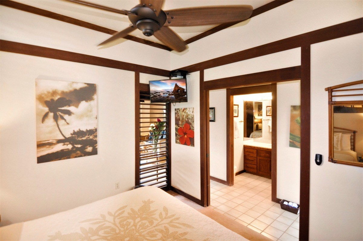 2253 Poipu Rd Unit: 110