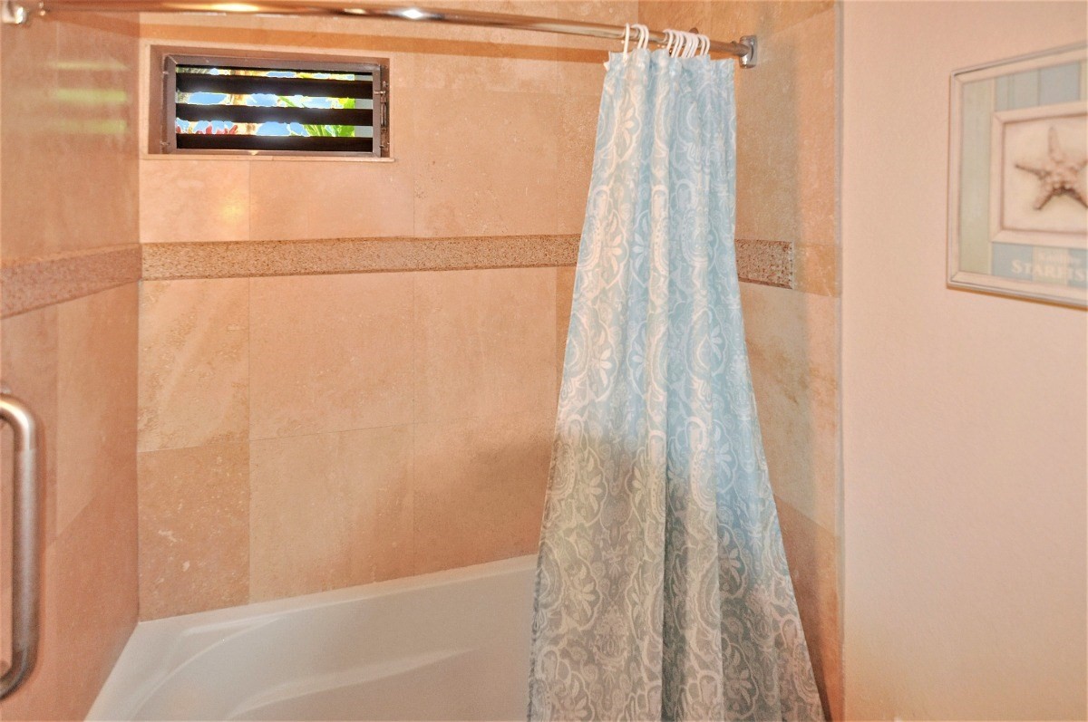 2253 Poipu Rd Unit: 422