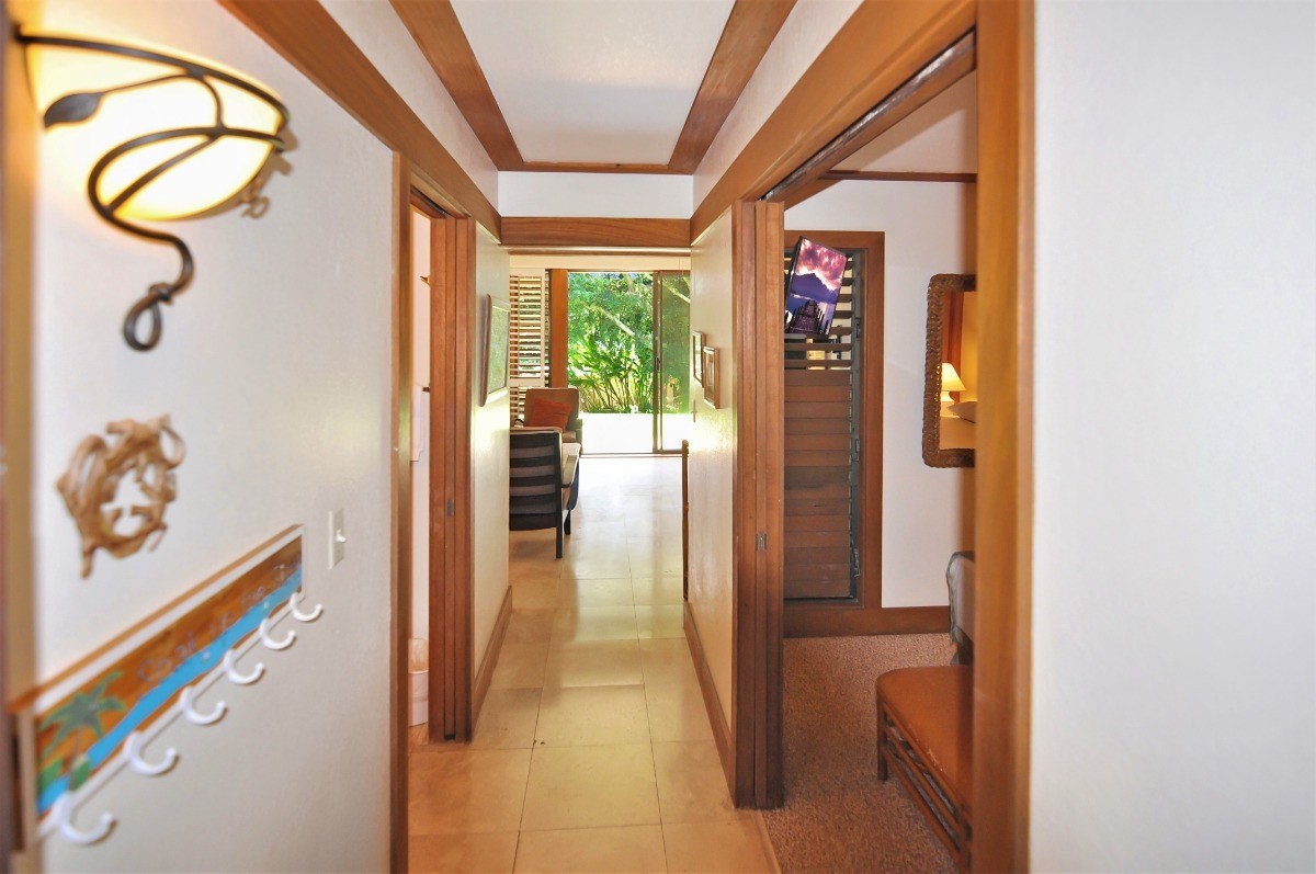 2253 Poipu Rd Unit: 422