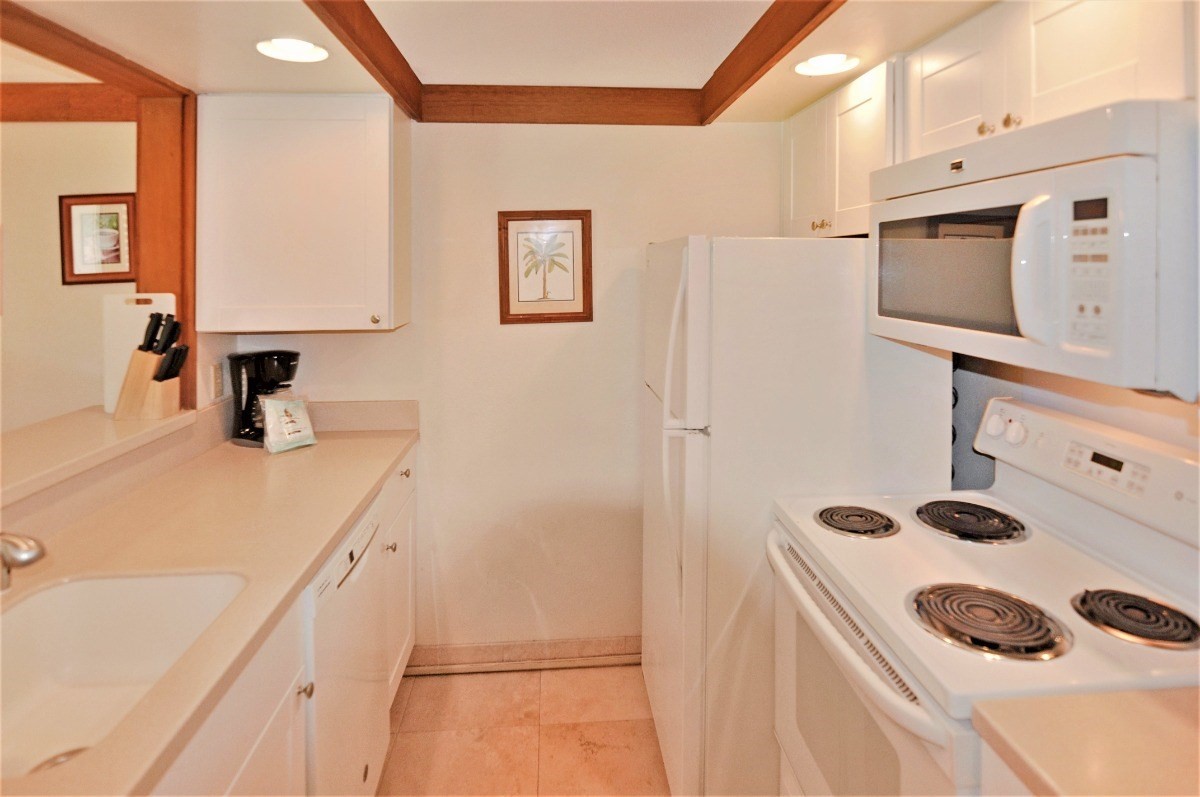 2253 Poipu Rd Unit: 422