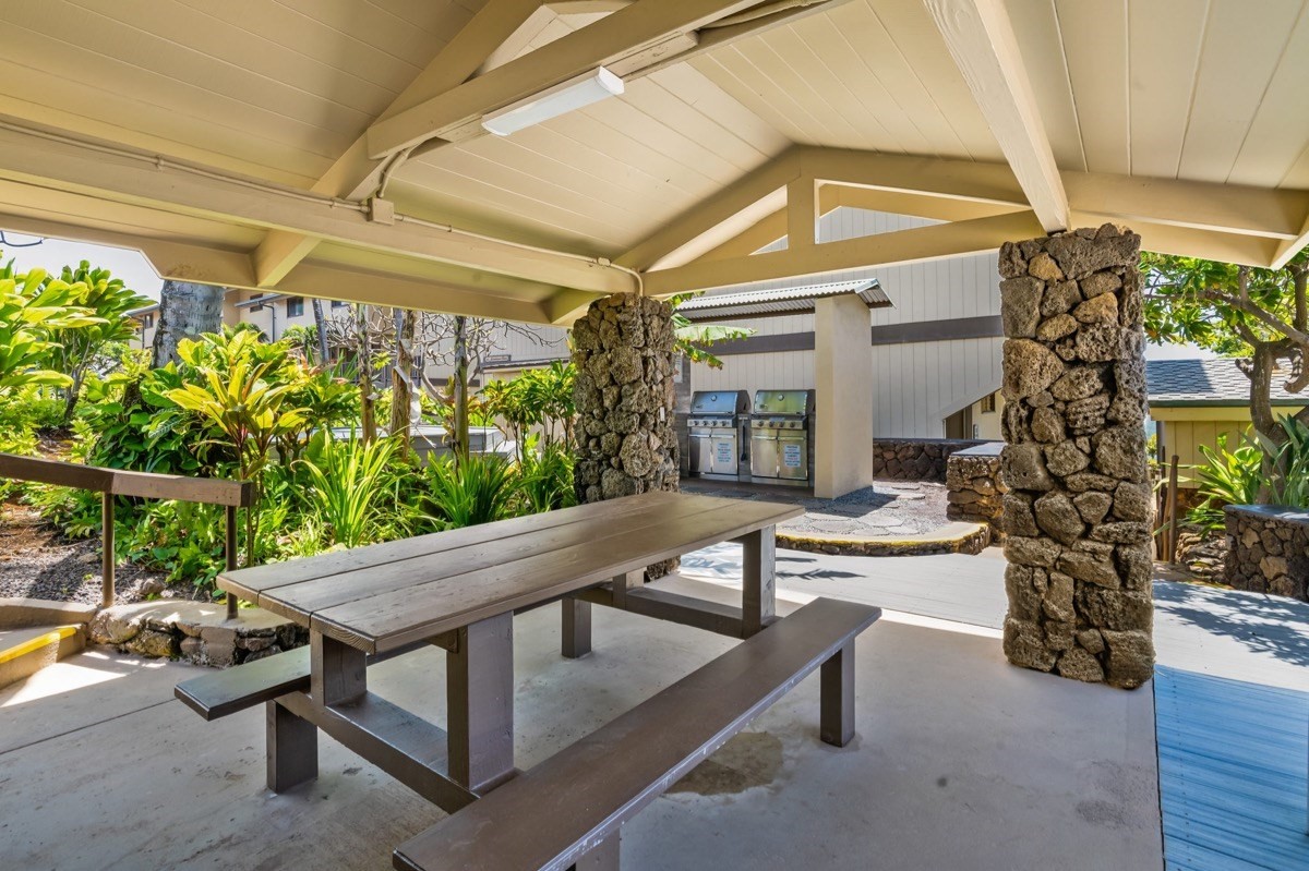 1661 Pee Rd Unit: I309