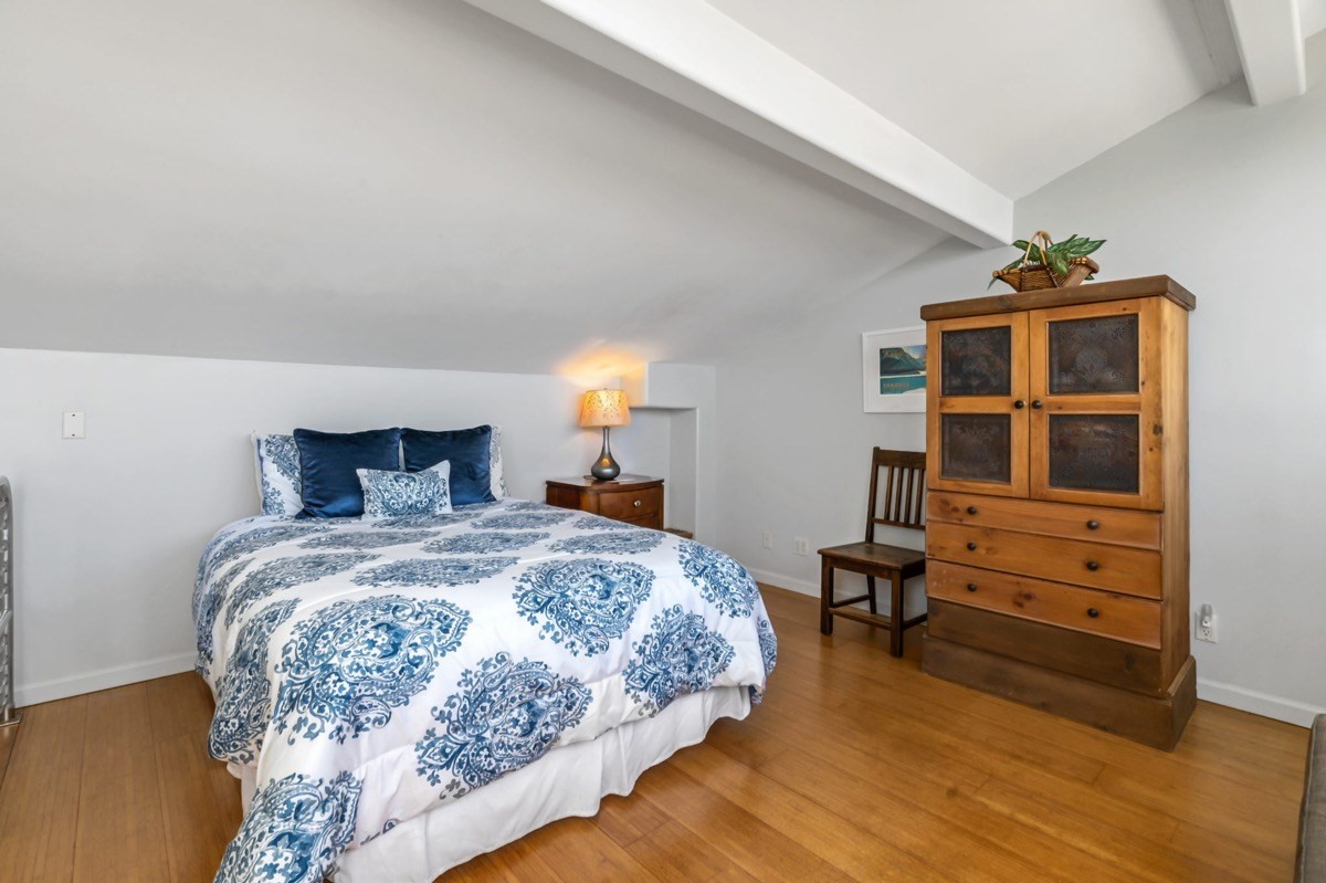 1661 Pee Rd Unit: I310