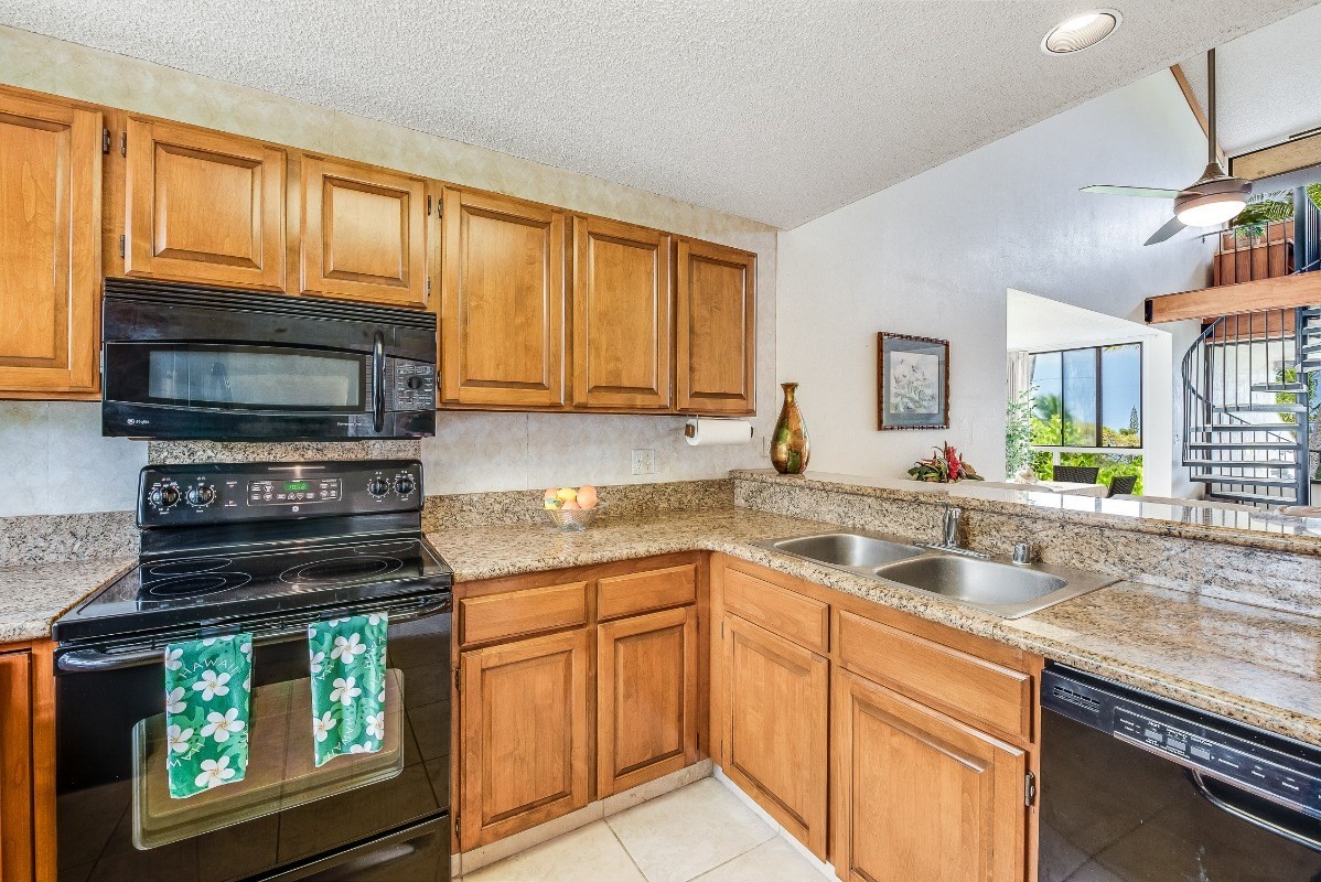 78-6920 Alii Dr Unit: 326