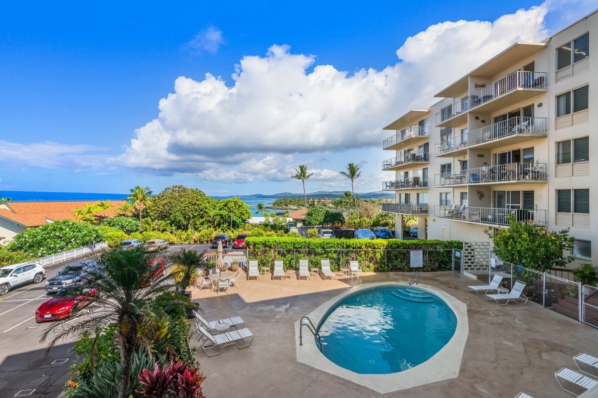 1763 Pee Rd Unit: 202