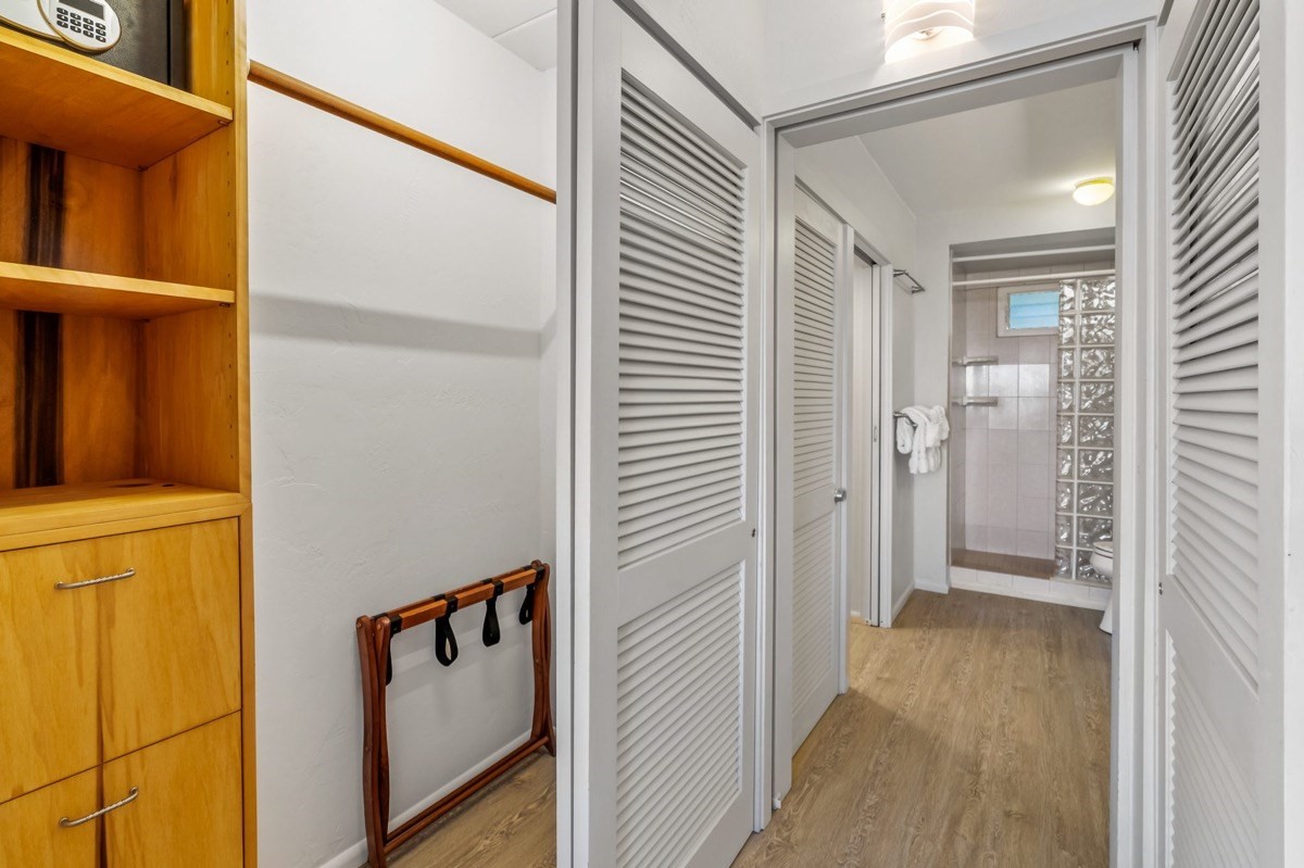 1763 Pee Rd Unit: 202
