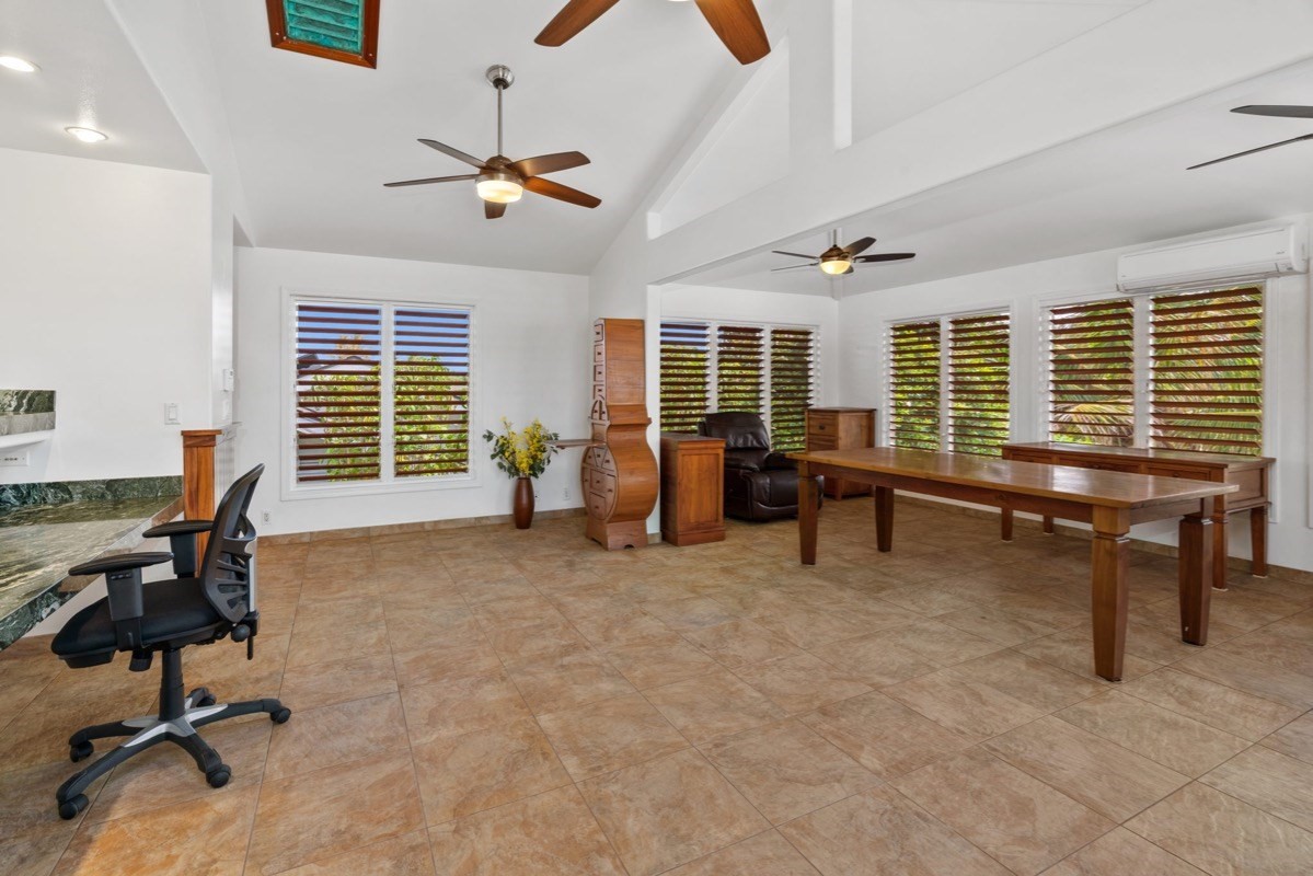 1070 Kealoha Rd
