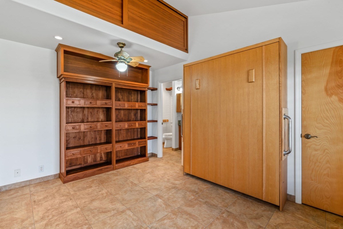 1070 Kealoha Rd