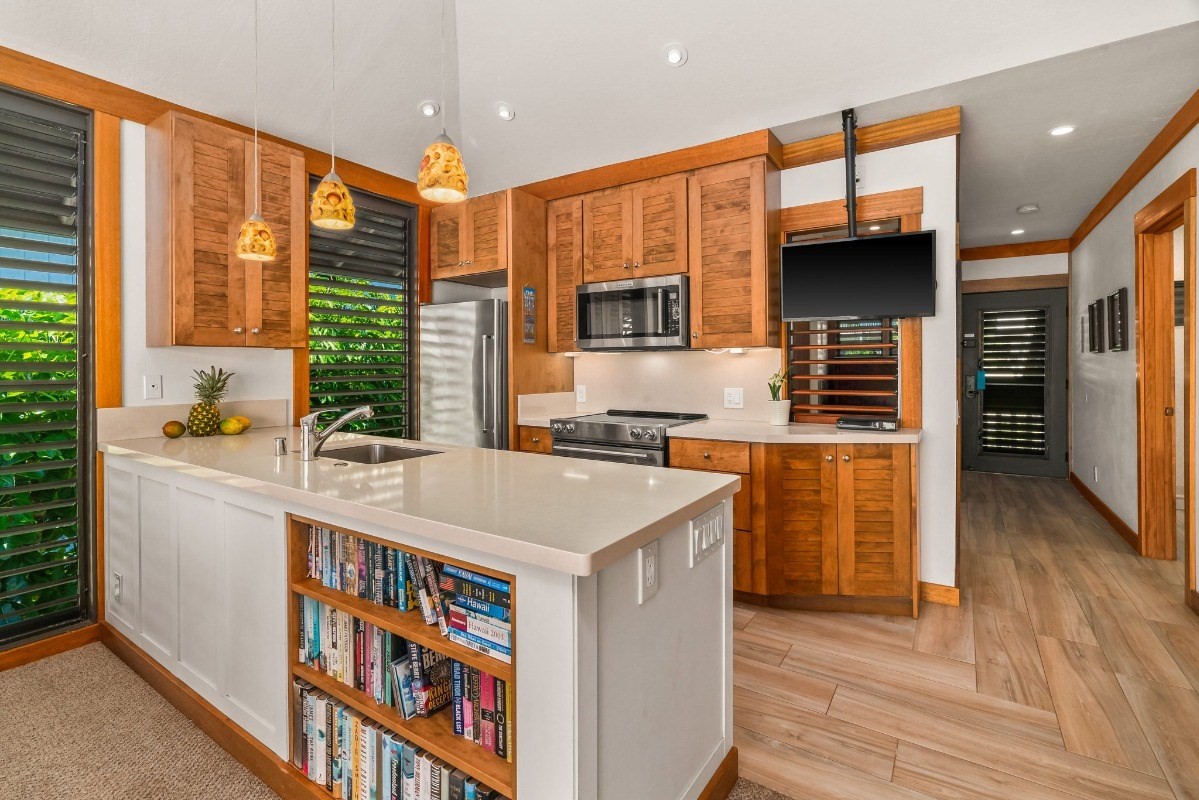 2253 Poipu Rd Unit: 63