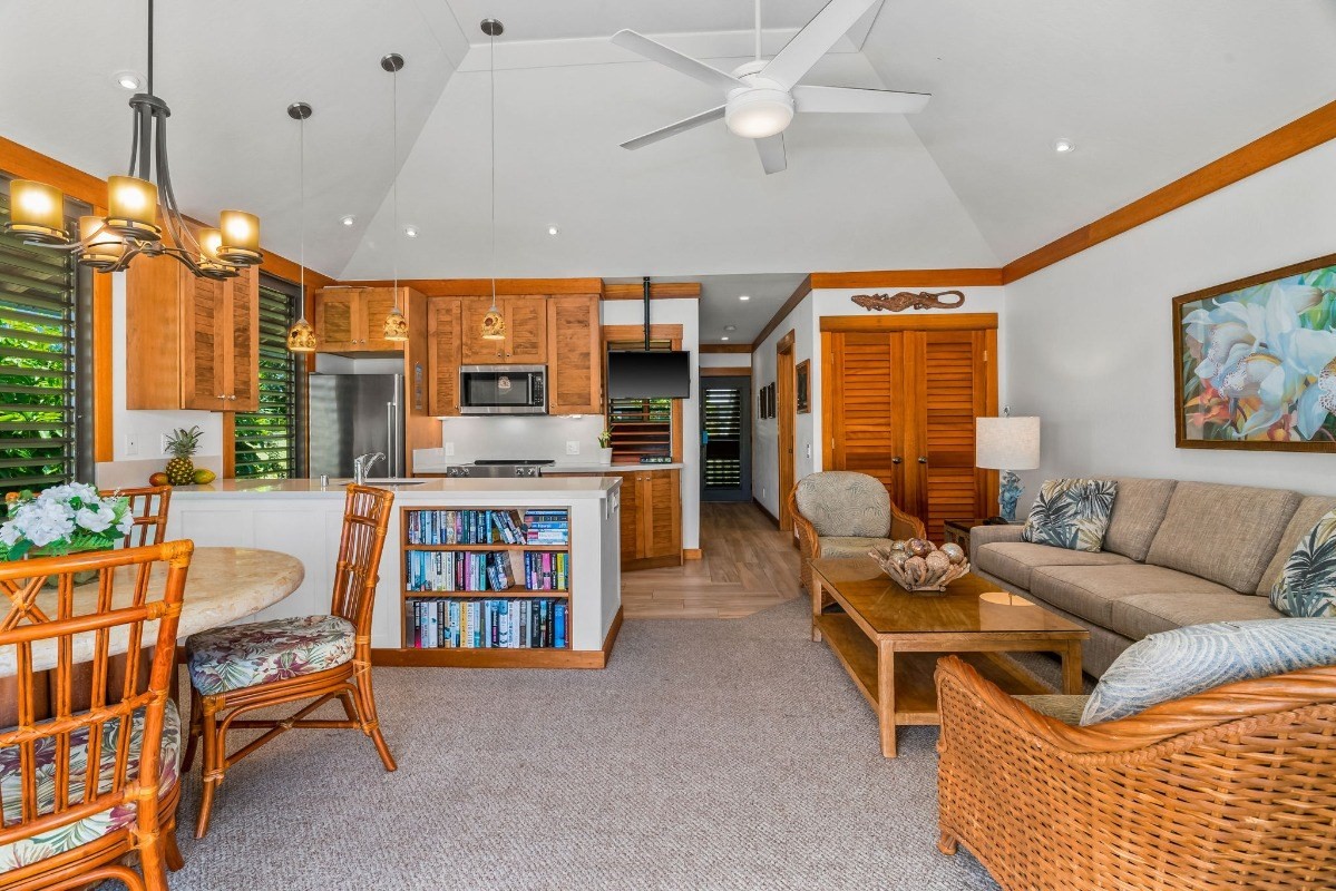 2253 Poipu Rd Unit: 63