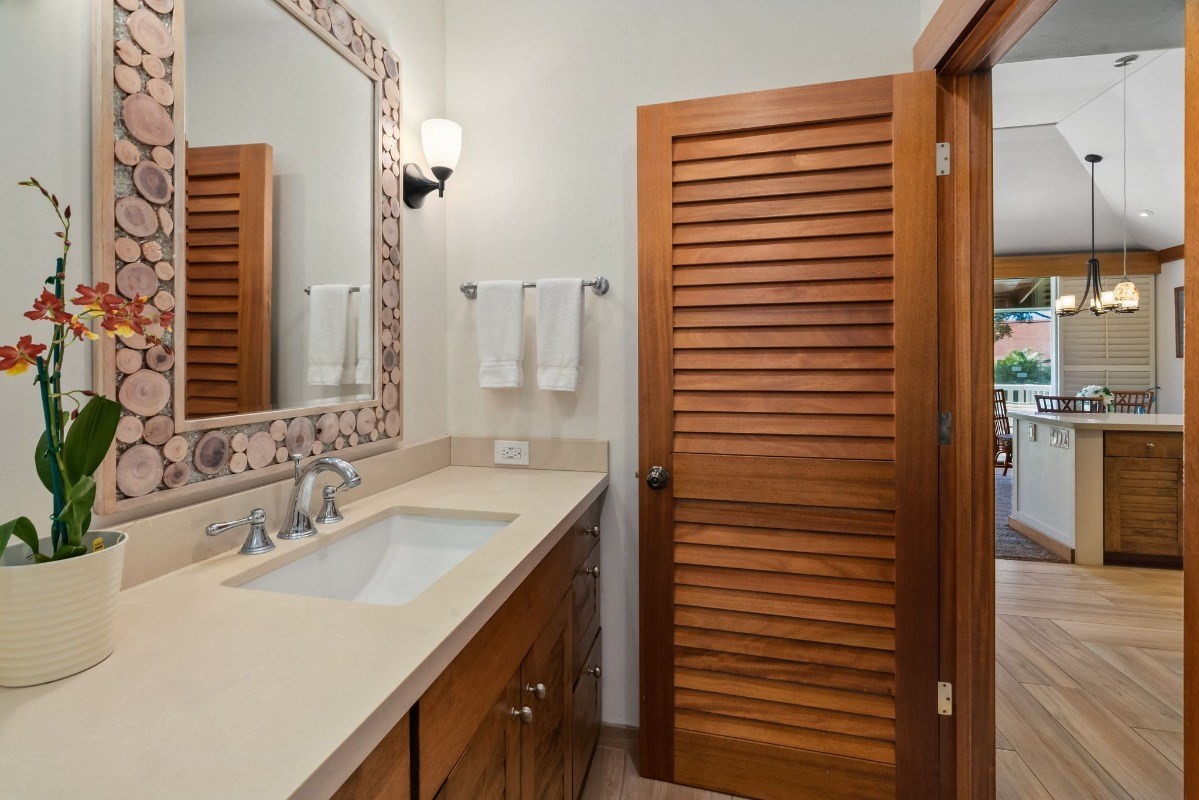 2253 Poipu Rd Unit: 63