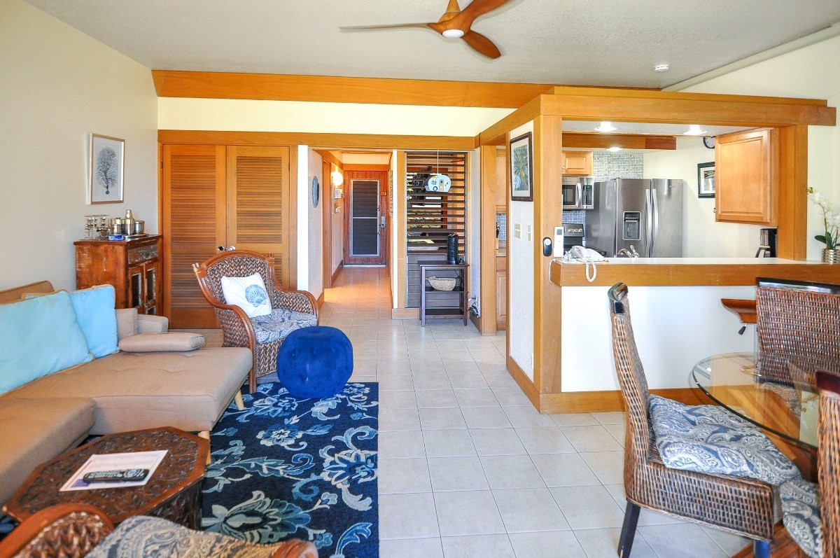 2253 Poipu Rd Unit: 320