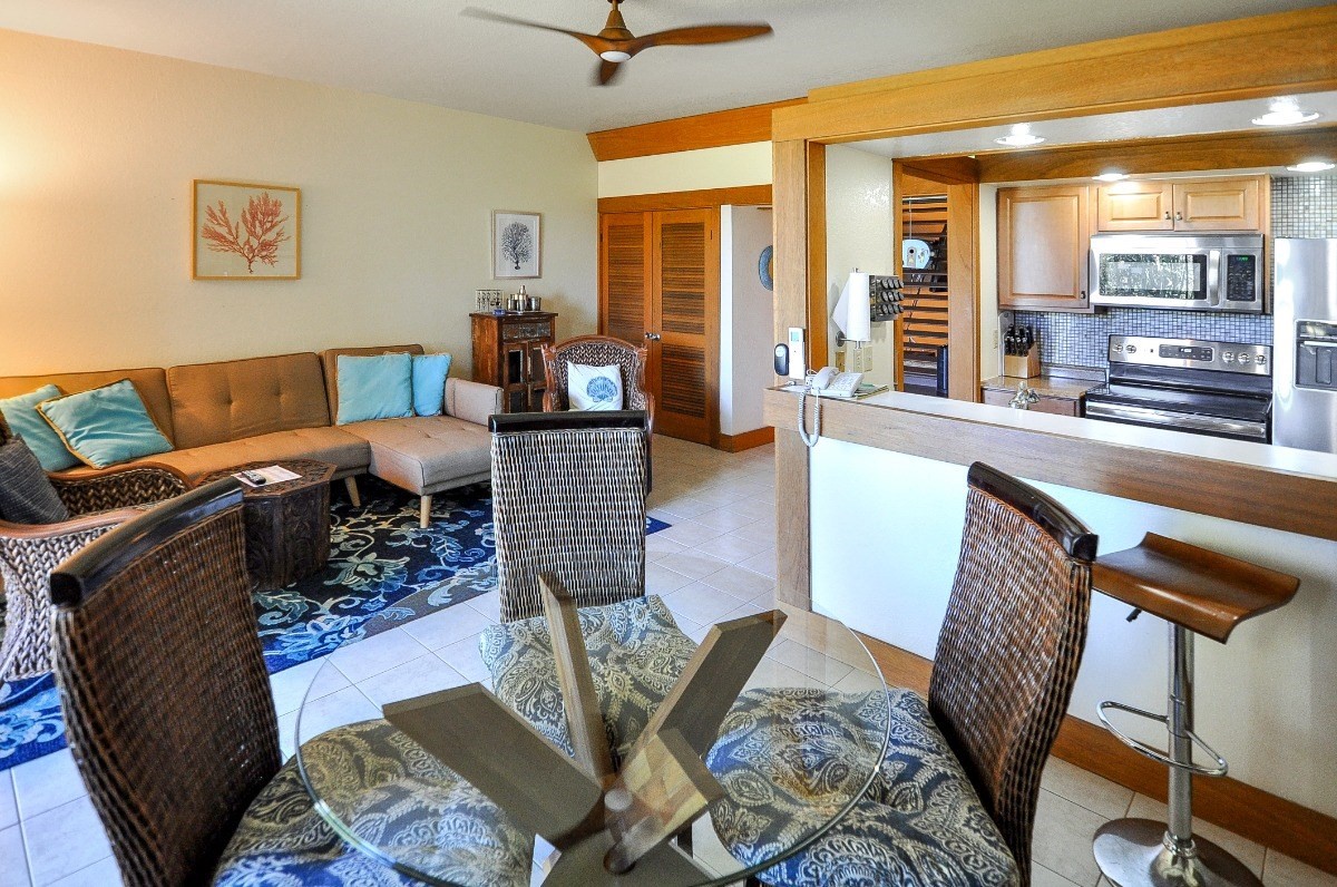2253 Poipu Rd Unit: 320