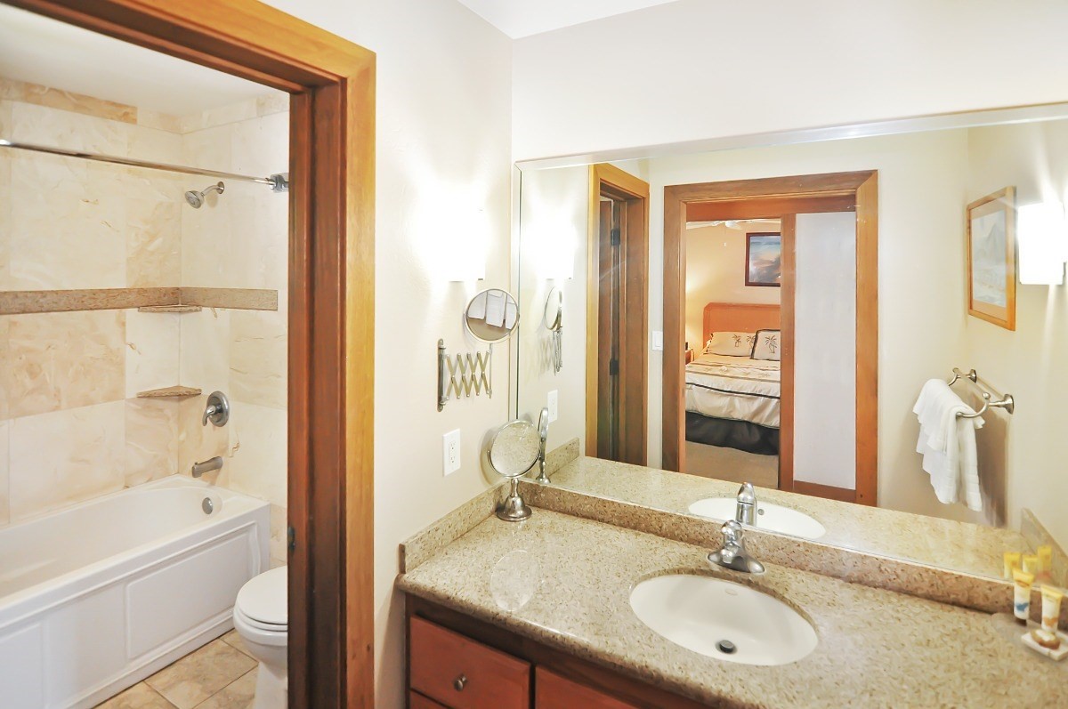 2253 Poipu Rd Unit: 311