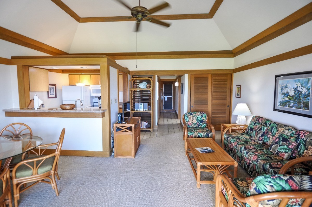 2253 Poipu Rd Unit: 315