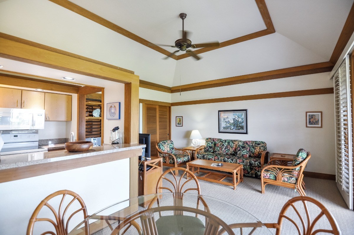 2253 Poipu Rd Unit: 315