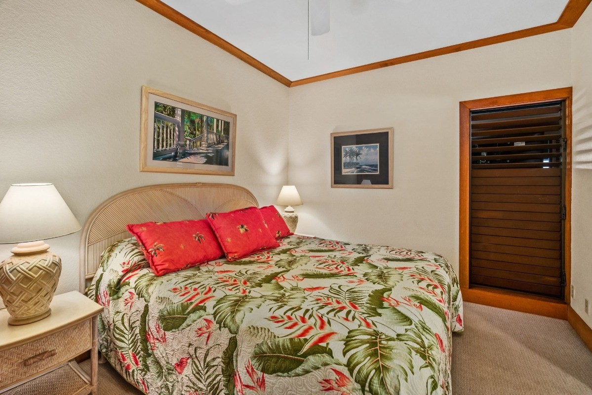 2253 Poipu Rd Unit: 332
