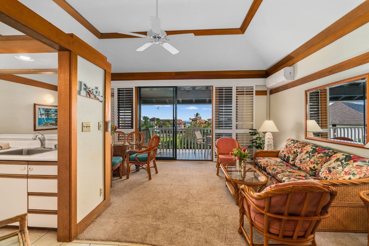 2253 Poipu Rd Unit: 332