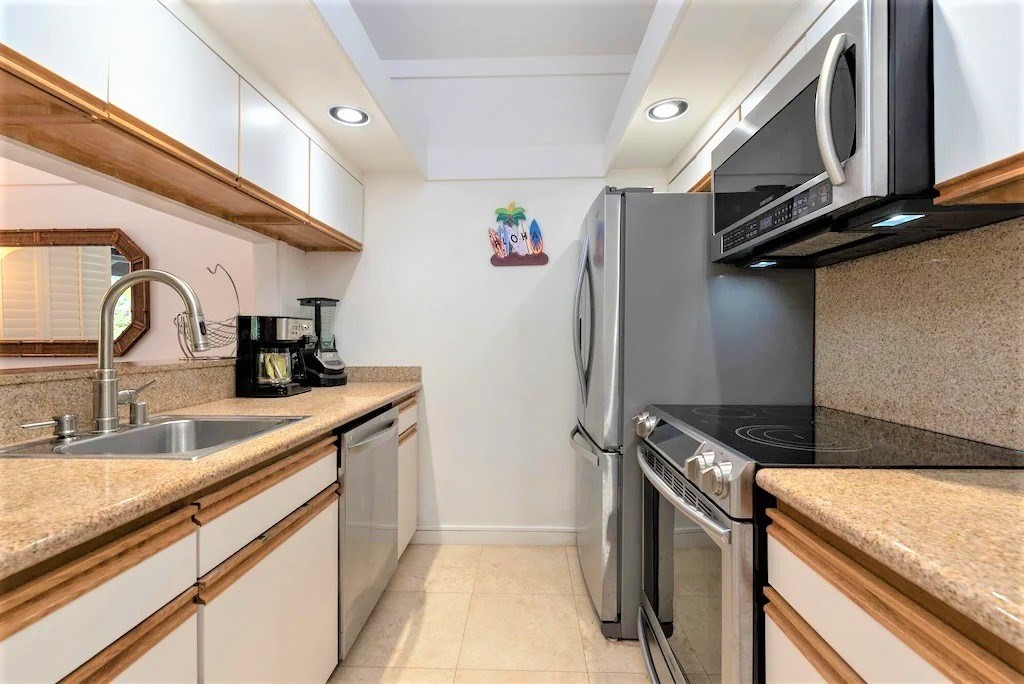 2253 Poipu Rd Unit: 228