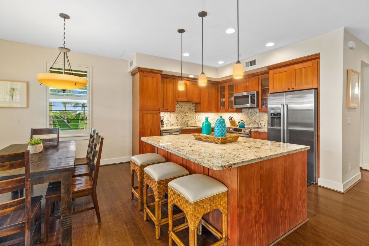 2611 KIAHUNA PLANTATION DR 15L