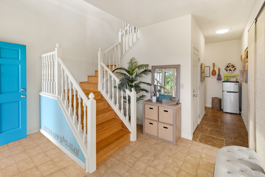 1674 KELEKA RD