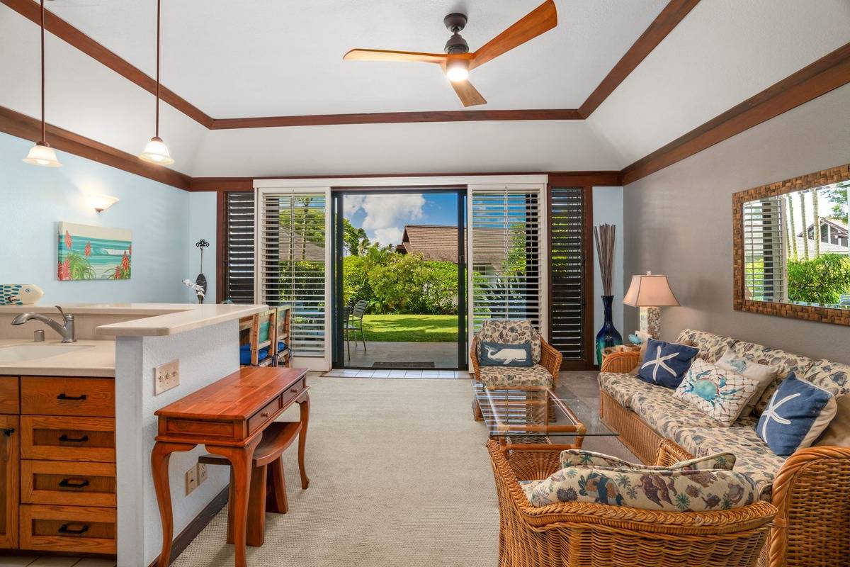 2253 Poipu Rd Unit: 102