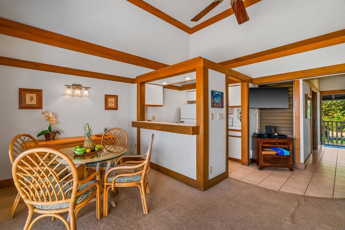 2253 Poipu Rd Unit: 333