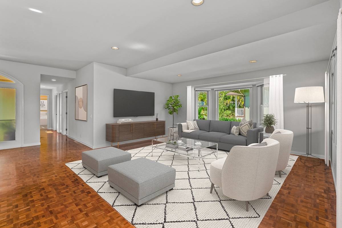 6966 Pomaikai St