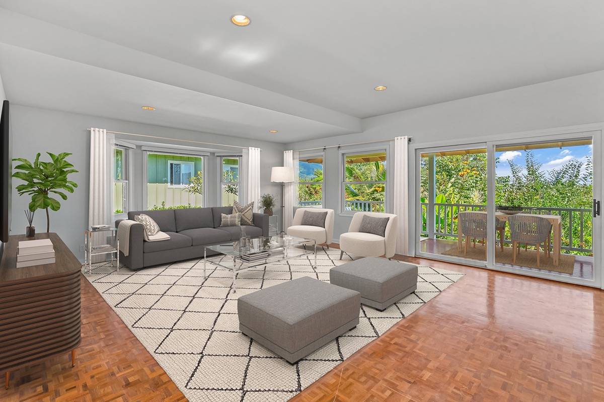 6966 Pomaikai St