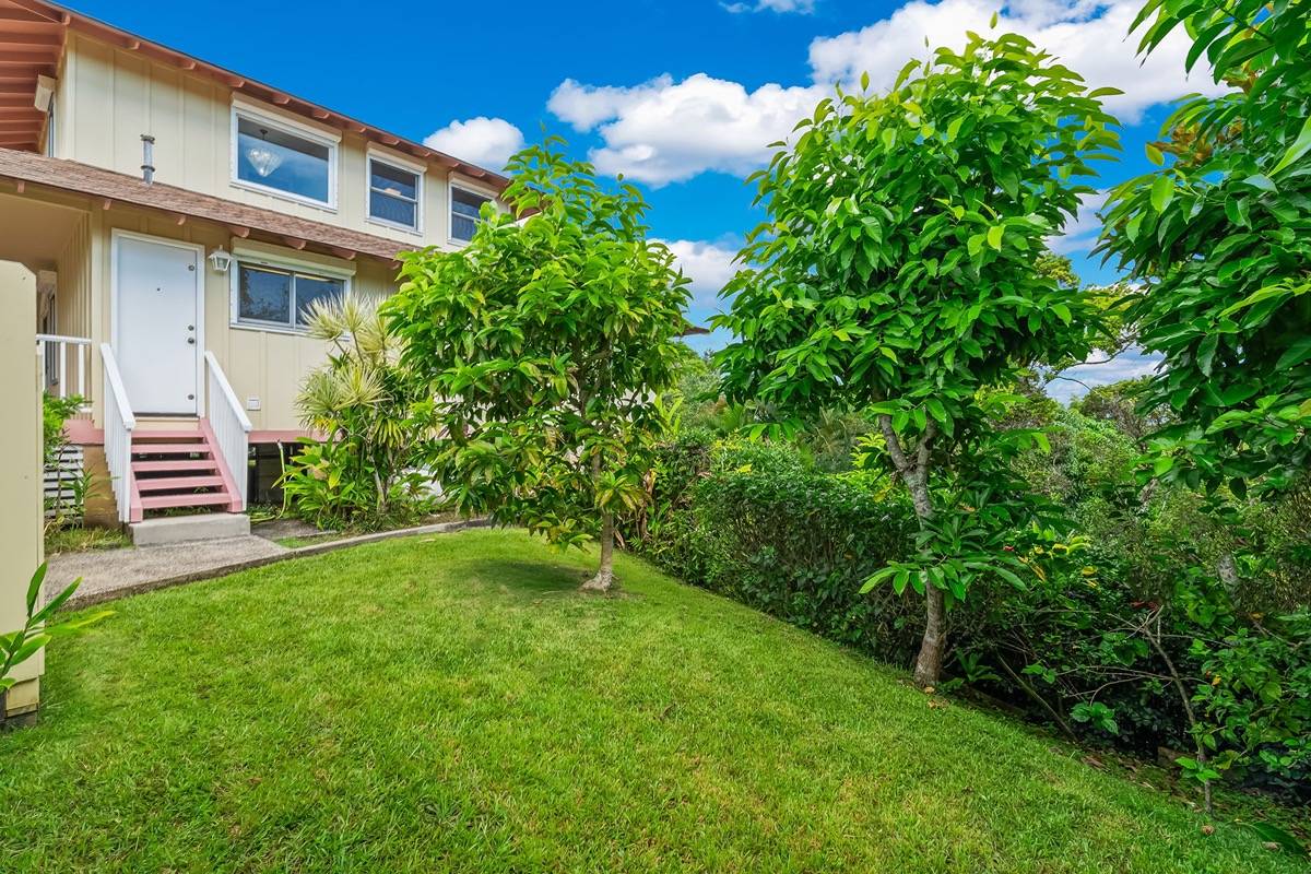 6966 Pomaikai St
