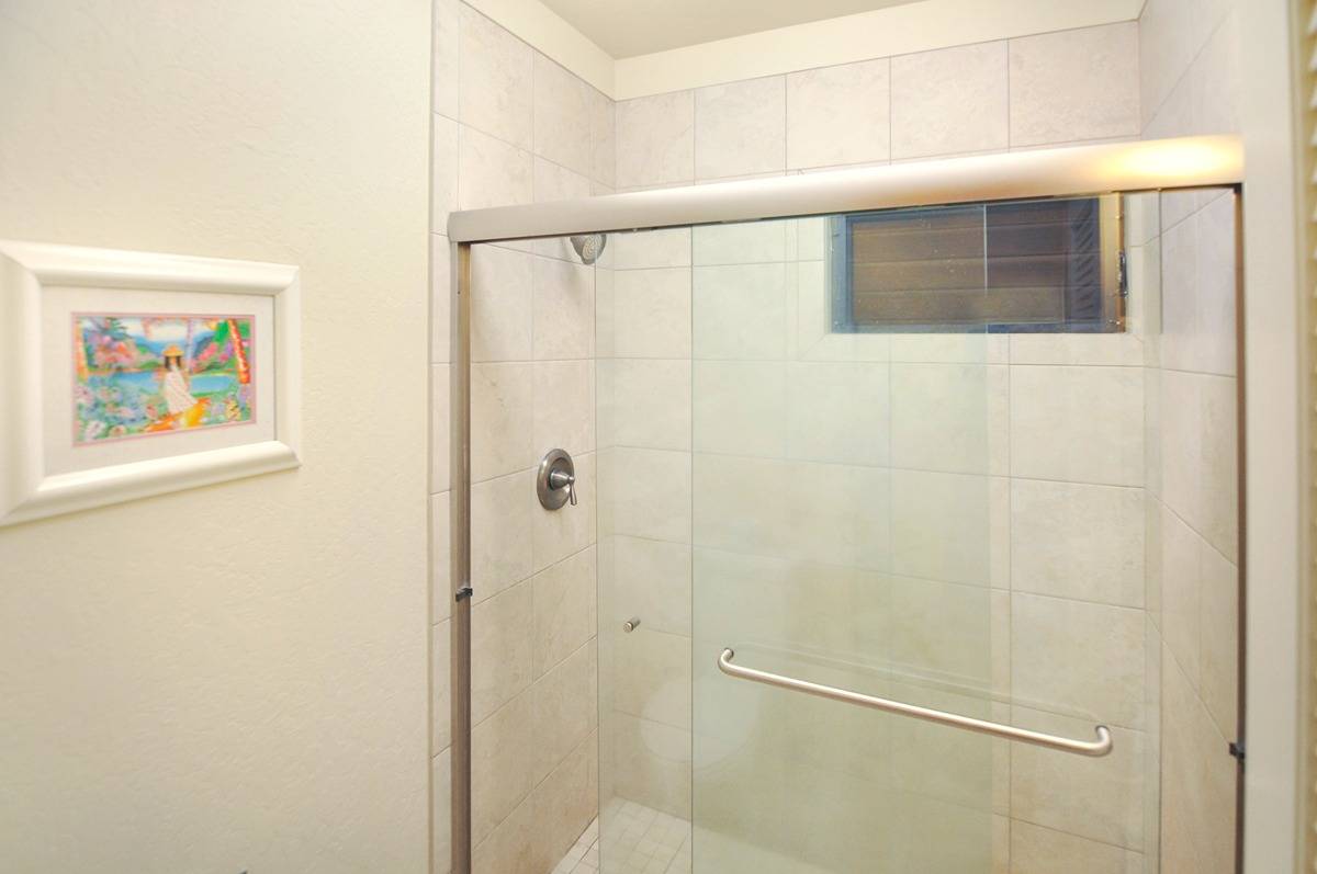 2253 POIPU RD 50