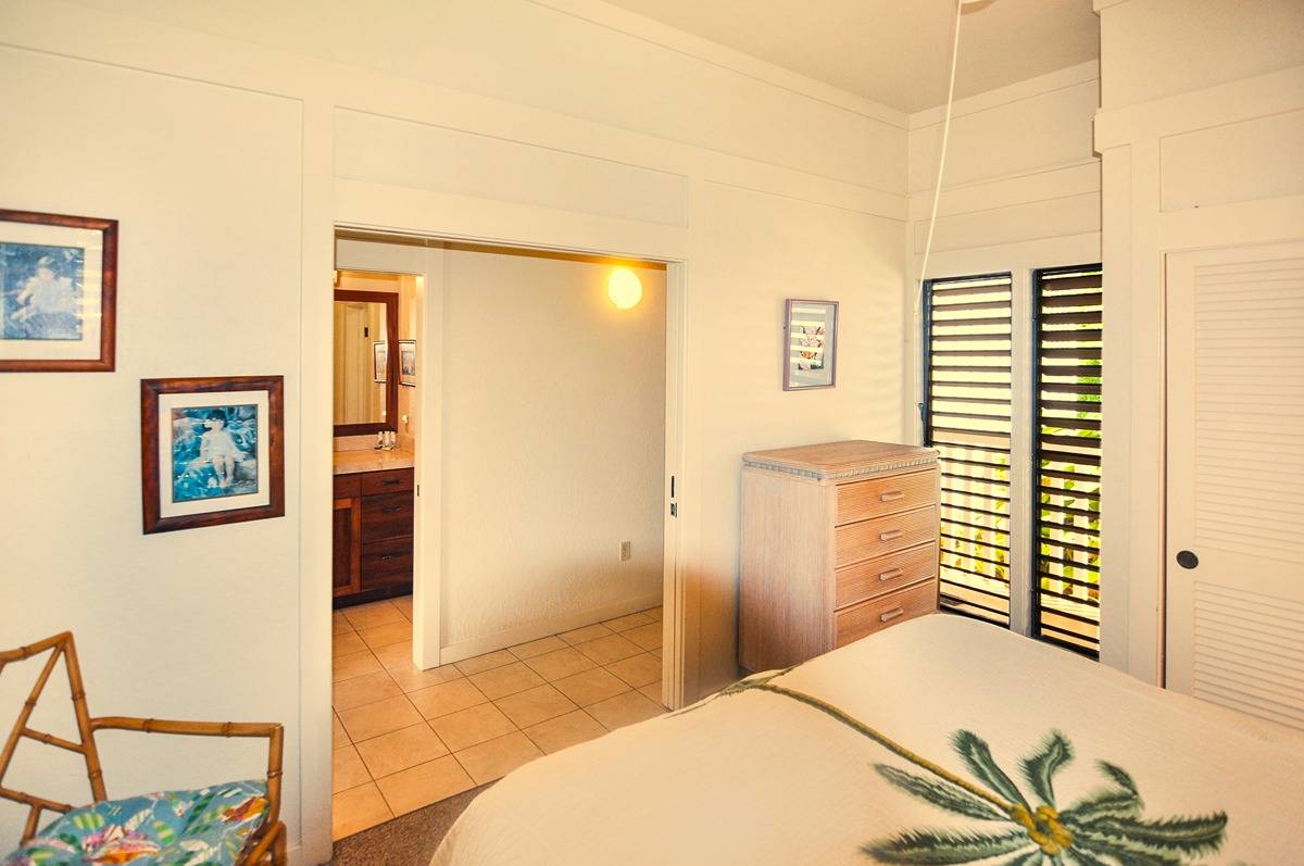 2253 POIPU RD 50