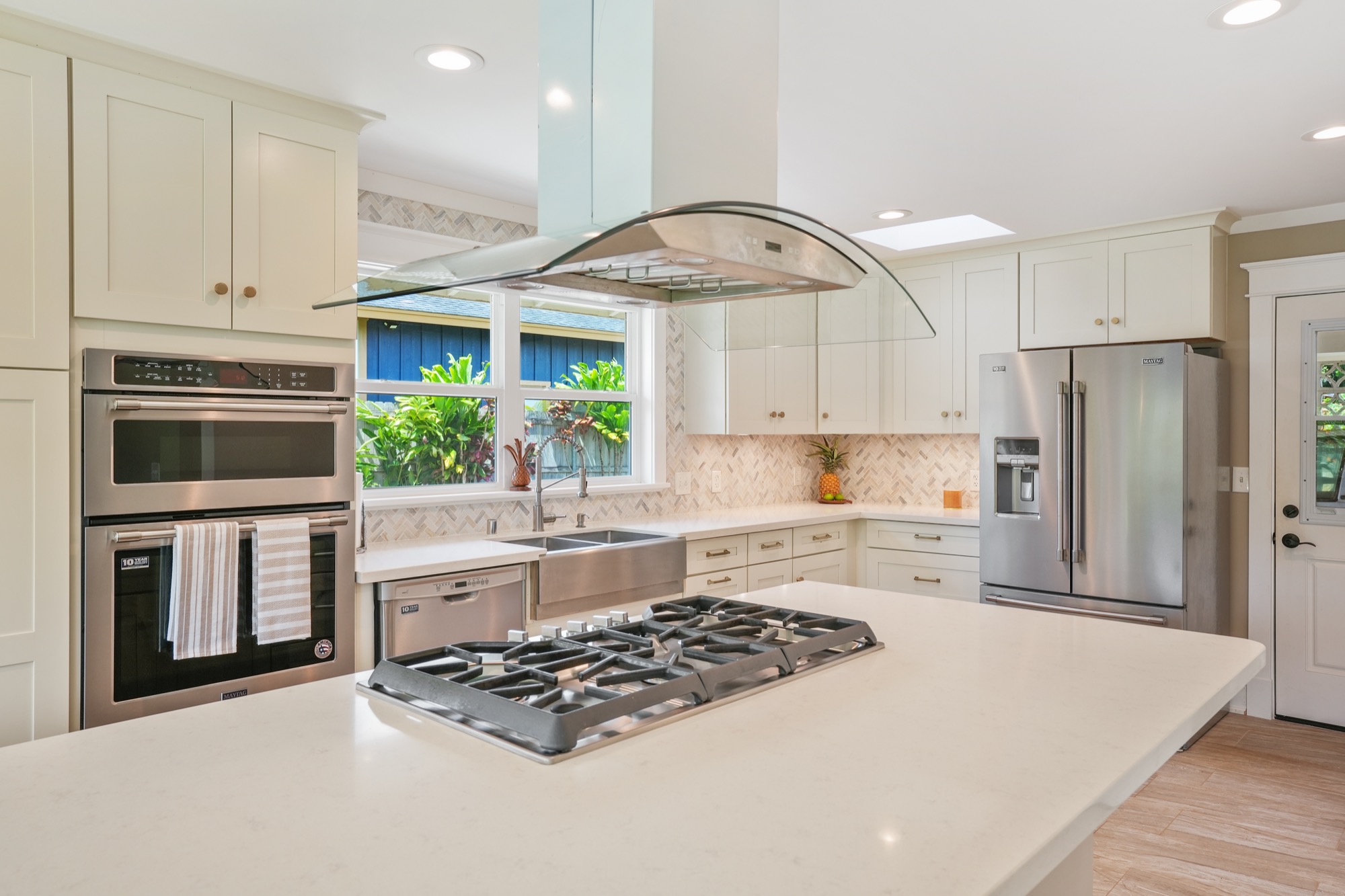 3370 KALUA MOA RD