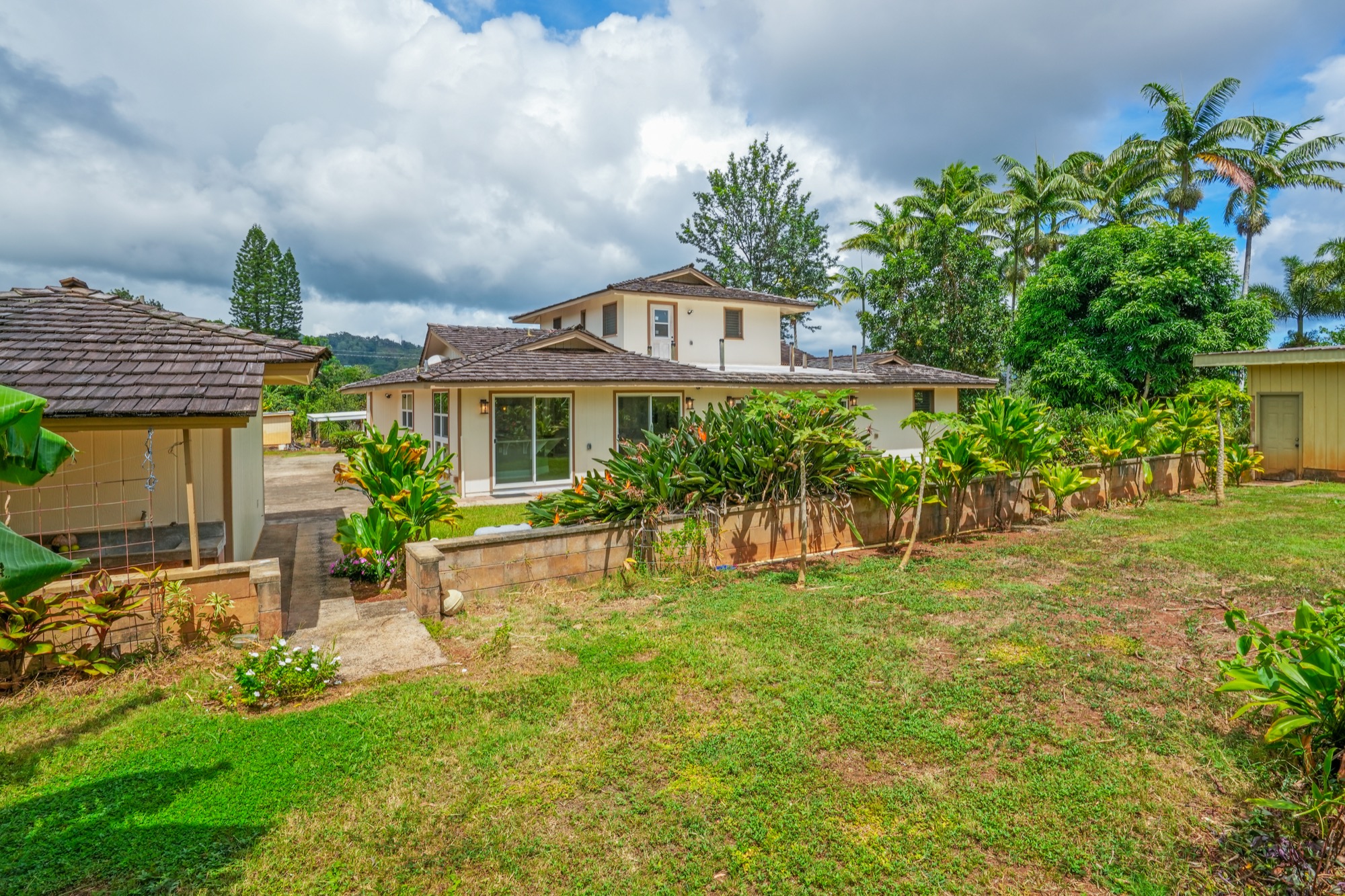 3370 KALUA MOA RD