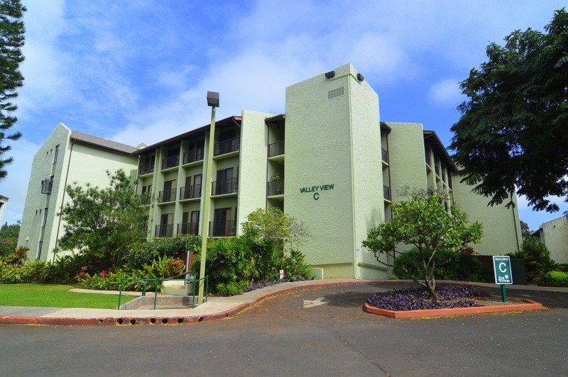 3-3400 KUHIO HWY C303