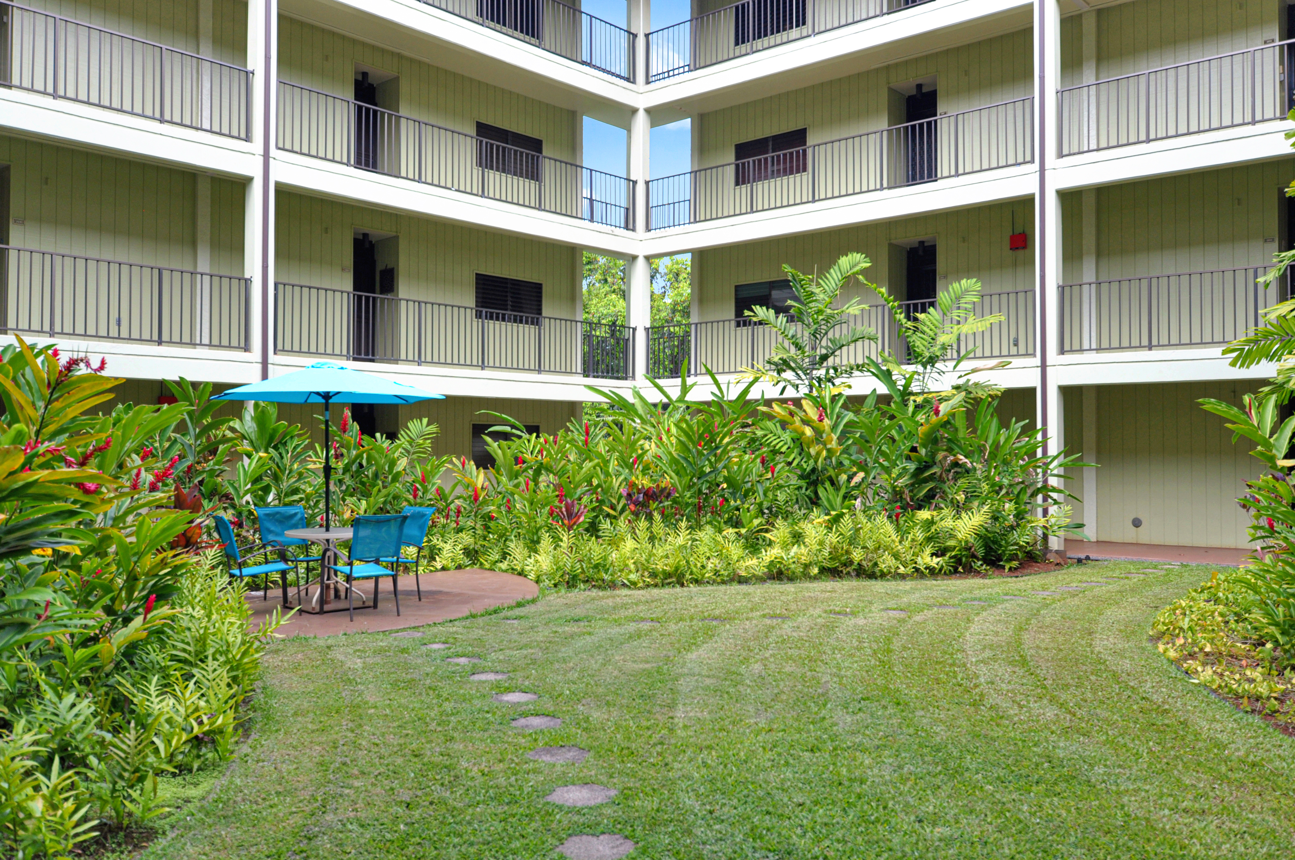 3-3400 KUHIO HWY C303