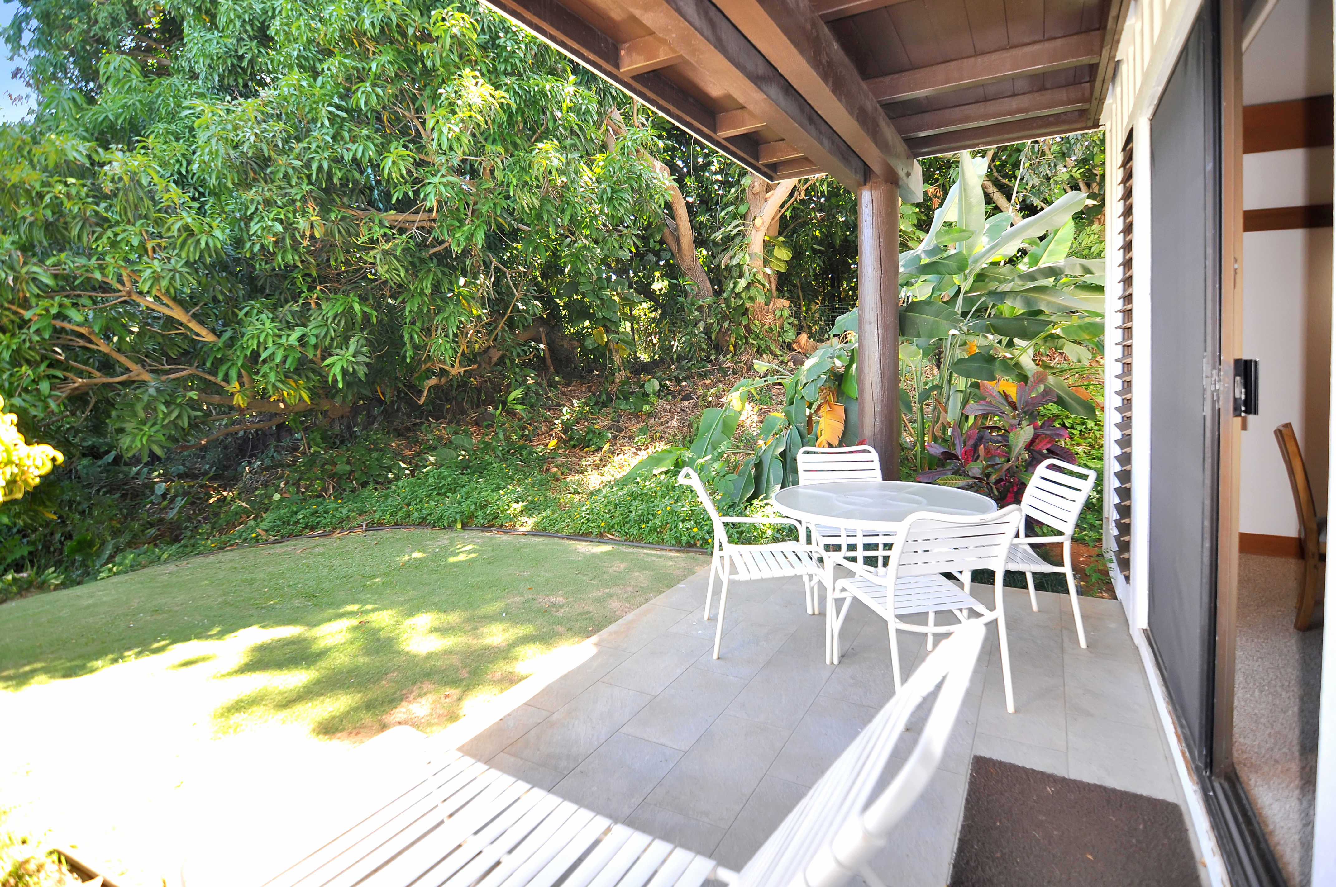 2253 POIPU RD 319